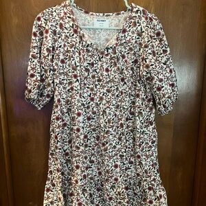 Old Navy Red and Cream Floral Blouse